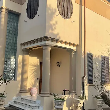 In Sull'arno P1 E Pt Apartment *